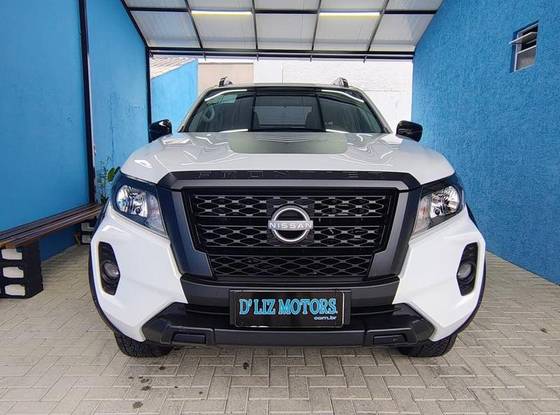 NISSAN FRONTIER 2.3 16V TURBO DIESEL ATTACK CD 4X4 AUTOMÁTICO